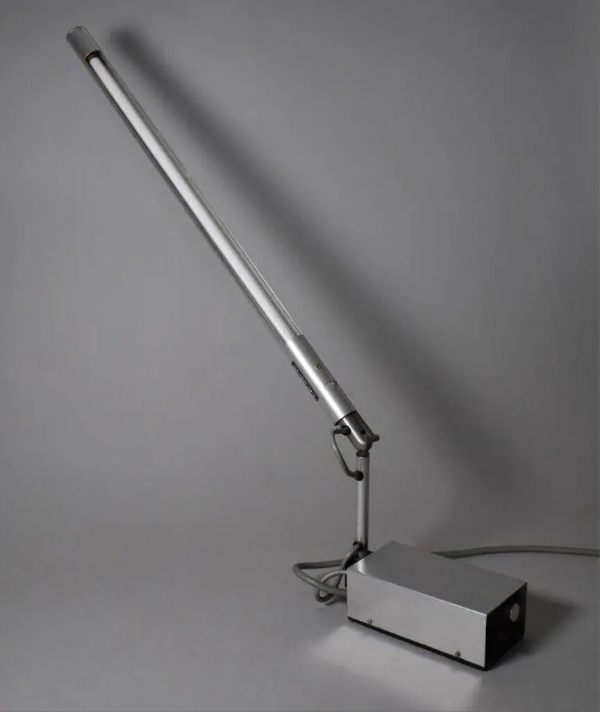 Cantilever fluorescent desk lamp 4155 mark 2 by Gerald Abramovitz