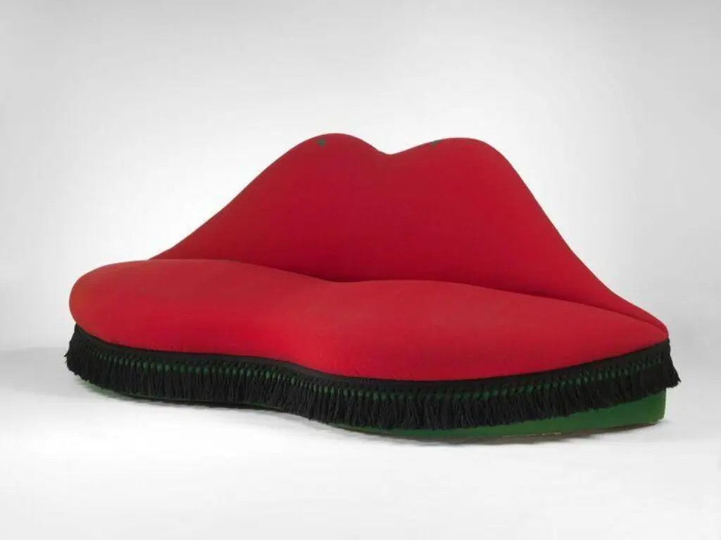 Mae West Lips sofa by Salvador Dalí