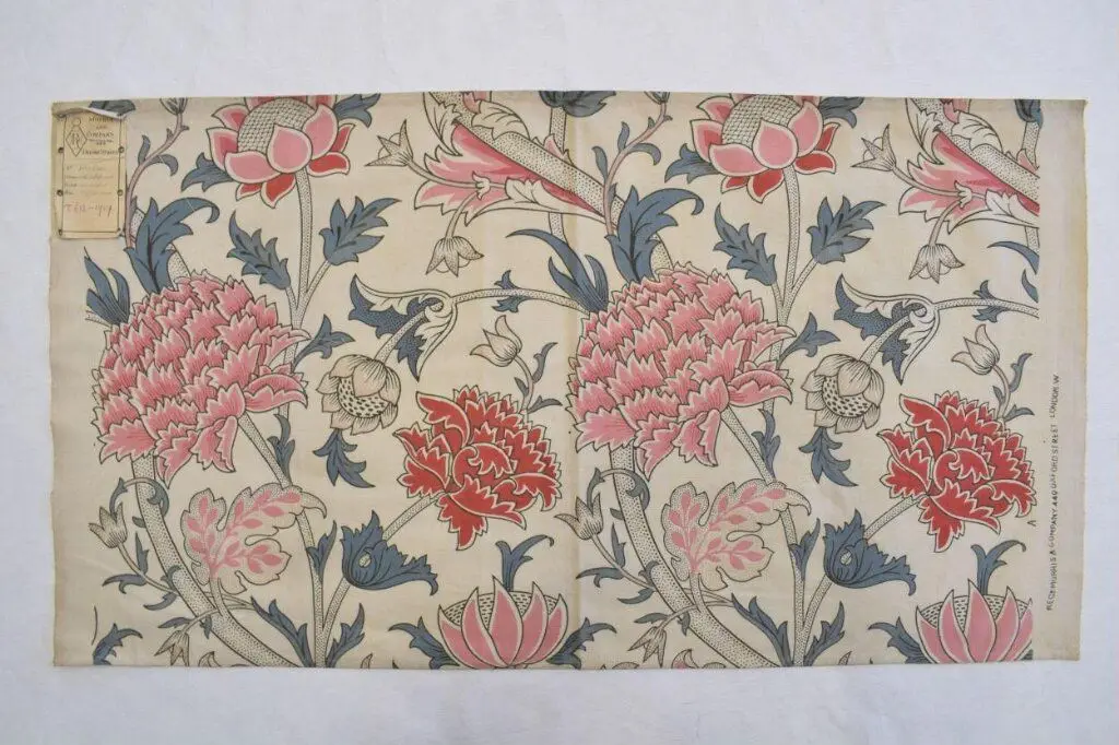 Cray by Morris, William
