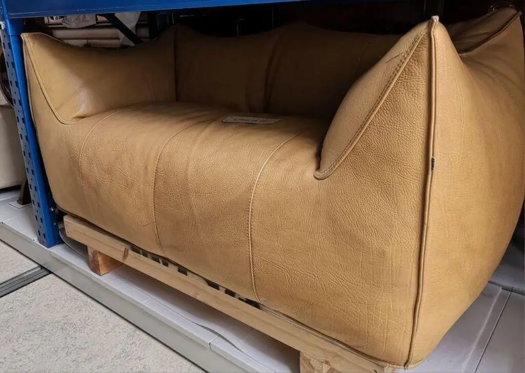 'Bambole' by Bellini, Mario