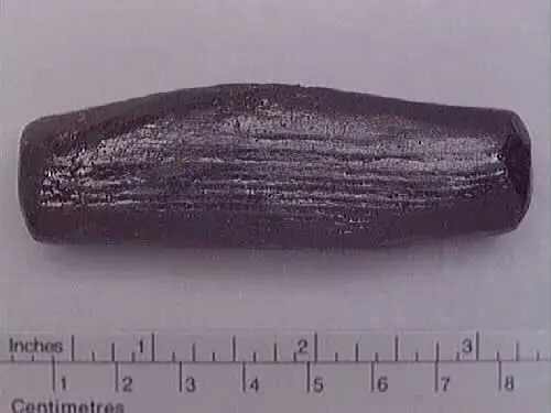 Ett verktygsskaft, troligtvis till en borr by Unknown artist