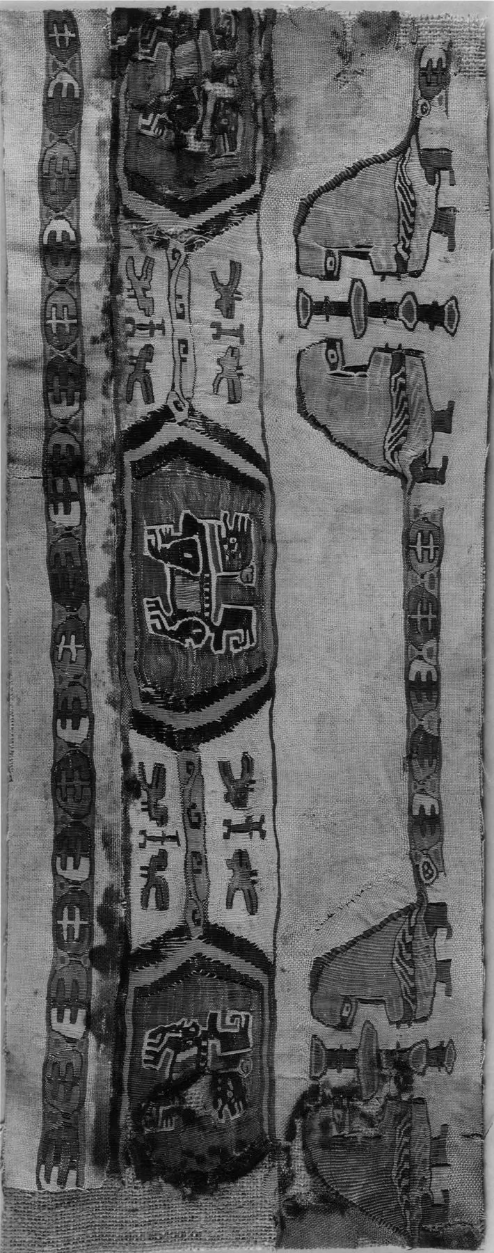 Confronted birds & ovoid cartouches by Islamic