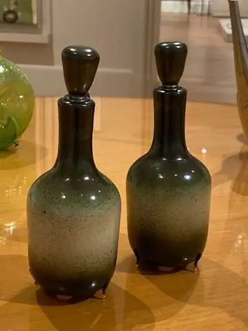 Cruet Set, "Sea 'n Sand" Pattern by Designer: Edith Heath